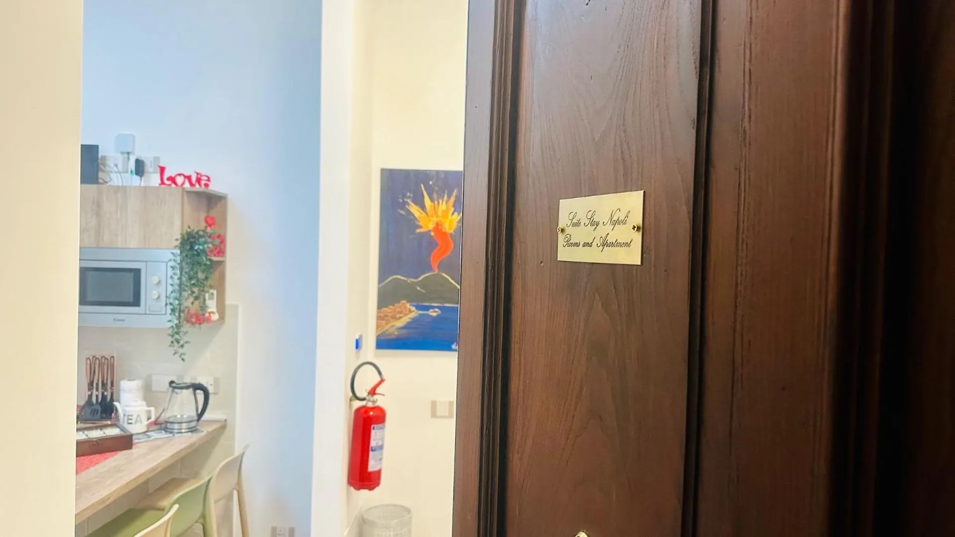 住宿加早餐酒店 Suite Stay Napoli Rooms And Apartment