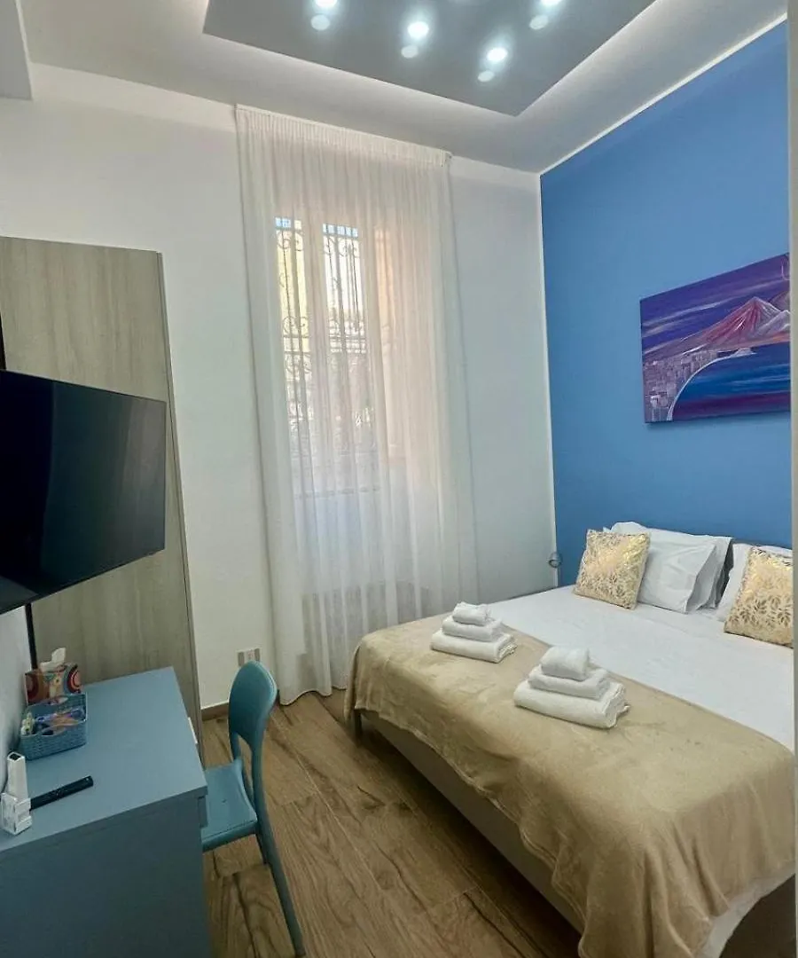 Suite Stay Napoli Rooms And Apartment 那不勒斯